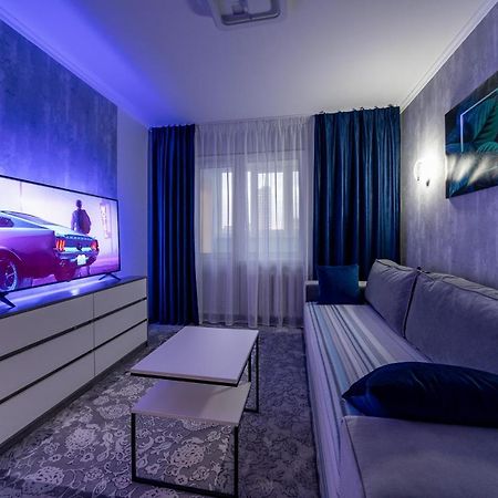 Modern 3 Bedroom Apartment Kiev Luaran gambar