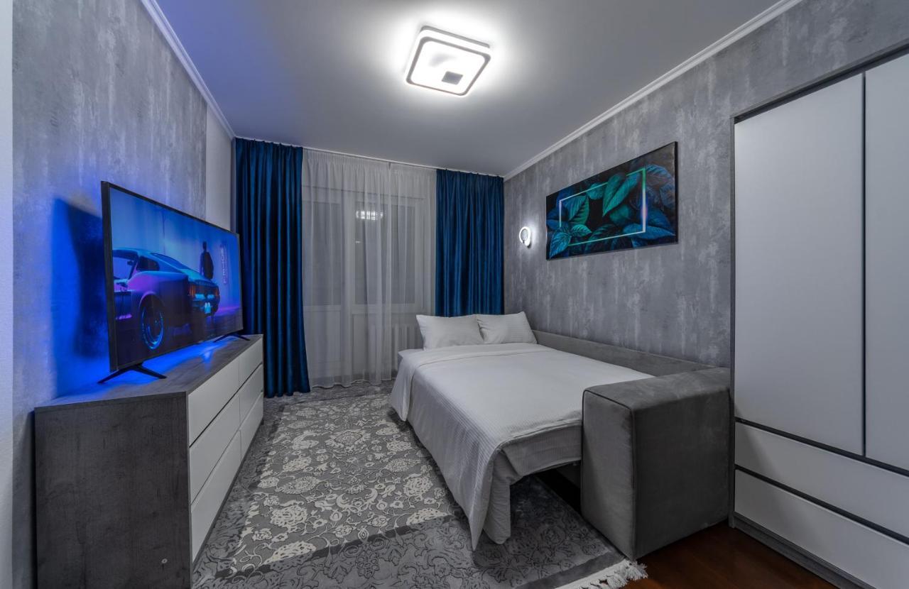 Modern 3 Bedroom Apartment Kiev Luaran gambar
