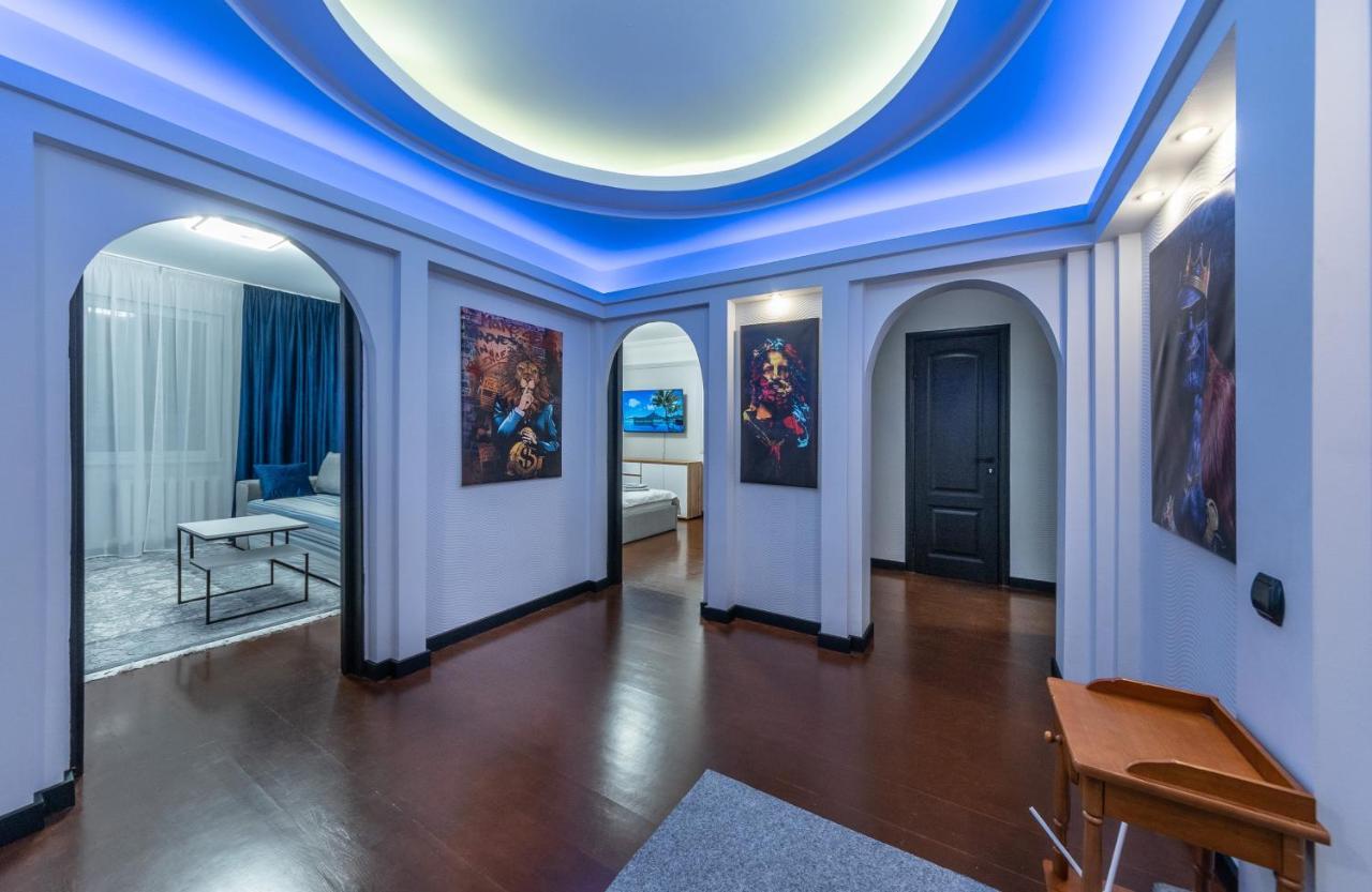 Modern 3 Bedroom Apartment Kiev Luaran gambar
